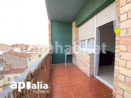 Flat, 101 m², near bus and train