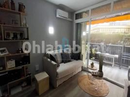 Apartament, 50 m², près de bus et de train, Calle de València