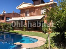 Houses (villa / tower), 380 m²