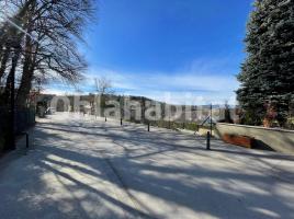 , 652 m², Calle Montseny