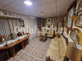Piso, 80 m², Calle Azacarraga, 28
