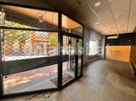 Business premises, 80 m², almost new, Paseo Alselm Clavé
