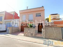 Casa (unifamiliar adossada), 216 m², Calle Ter