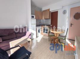 Apartamento, 40 m², seminuevo, Avenida Catalunya