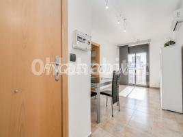 Apartamento, 67 m², cerca de bus y tren