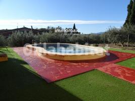 Houses (detached house), 2747 m², Zona