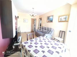 Apartamento, 75 m², cerca de bus y tren, Calle Tobias, 3