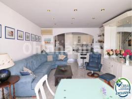 Houses (terraced house), 140 m², Calle de Salins