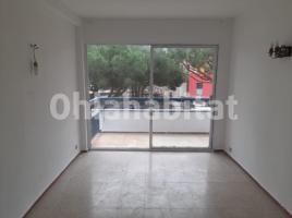 Apartament, 65 m²