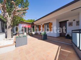 Casa (xalet / torre), 300 m², Calle Margarida