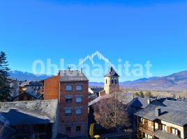 Àtic, 180 m², prop de bus i tren