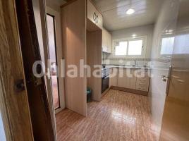 Flat, 75 m², near bus and train