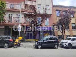 For rent business premises, 231 m², near bus and train, Calle de Prat de la Riba