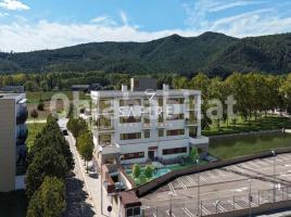 Piso, 96 m², seminuevo, Zona