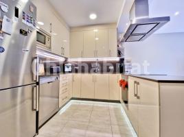Pis, 110 m², Calle Viena