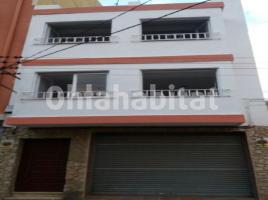 Lloguer local comercial, 80 m², prop de bus i tren, Calle Ponent, 79