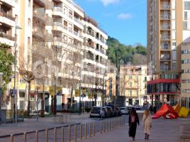 For rent business premises, 175 m², Plaza Pompeu Fabra