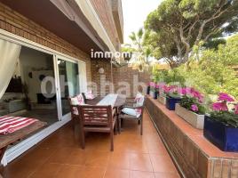 Casa (unifamiliar adosada), 202 m², Zona
