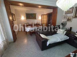 Flat, 144 m², near bus and train, Avenida de L'Onze de Setembre