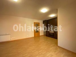 Alquiler piso, 50 m², seminuevo, Zona