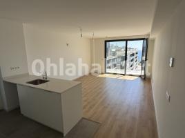 Ático, 141 m², cerca de bus y tren, nuevo