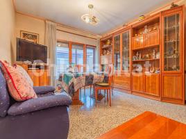 Casa (unifamiliar adossada), 212 m²