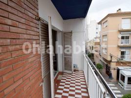 Pis, 65 m², près de bus et de train, Calle Joaquim Pàfila