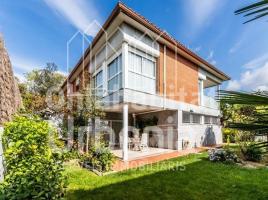 Houses (detached house), 275 m², Zona