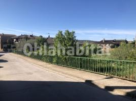 , 424 m²