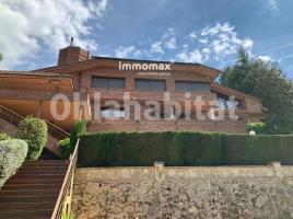 Casa (unifamiliar adosada), 613 m², Zona
