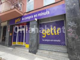 Local comercial, 231 m², cerca de bus y tren, Calle de Prat de la Riba
