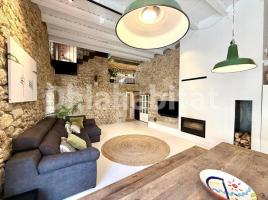  (casa rural), 211 m², presque neuf, Plaza Pintor J. Sibecas, 8