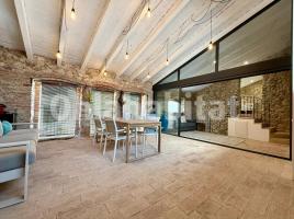 Casa (unifamiliar adossada), 211 m², seminou