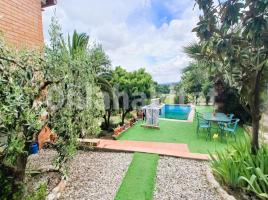 Casa (masia), 350 m²