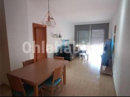 Pis, 105 m², prop de bus i tren, Calle de la Tramuntana