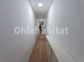 Houses (terraced house), 81 m², near bus and train