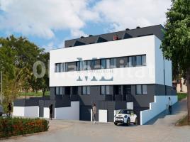 Obra nueva - Casa en, 204 m², cerca de bus y tren, nuevo, Calle del Drac