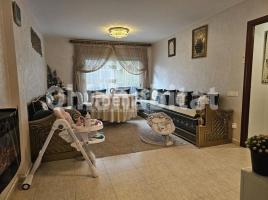 Pis, 100 m², seminou, Zona