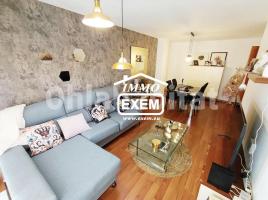 Pis, 217 m², presque neuf