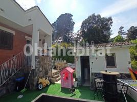 Houses (villa / tower), 125 m²