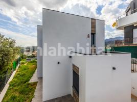Casa (chalet / torre), 140 m², seminuevo
