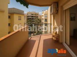 Apartament, 44 m²