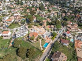 Casa (unifamiliar aislada), 546 m², Zona