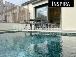 Casa (unifamiliar adosada), 95 m², seminuevo, Calle de Ventalló