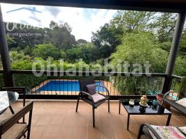 Houses (country house), 150 m², almost new