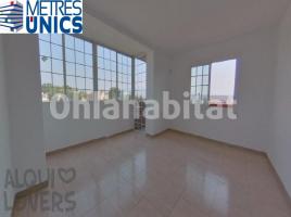 Piso, 91 m², cerca de bus y tren, Calle del Mas Estaper