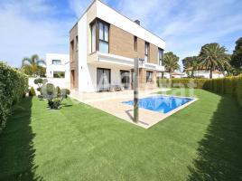  (unifamiliar aïllada), 529 m², nouveau, Calle Galileu