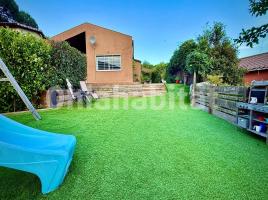 Casa (chalet / torre), 130 m²