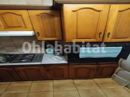 Piso, 58 m², cerca de bus y tren