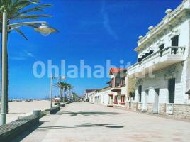 Flat, 90 m², near bus and train, almost new, Avenida Palfuriana